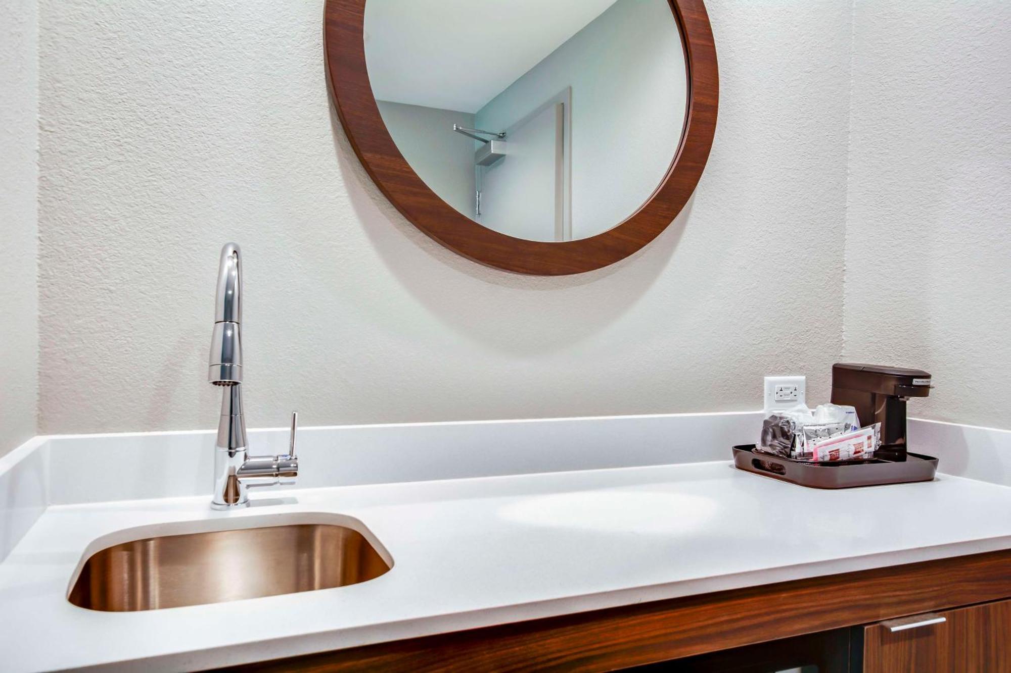Hampton Inn & Suites By Hilton Louisville East Oxmoor Εξωτερικό φωτογραφία