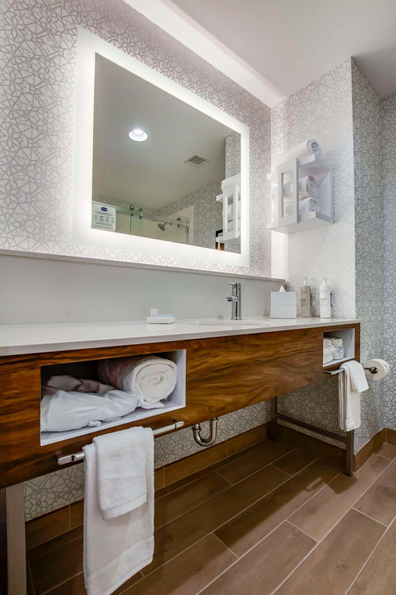 Hampton Inn & Suites By Hilton Louisville East Oxmoor Εξωτερικό φωτογραφία