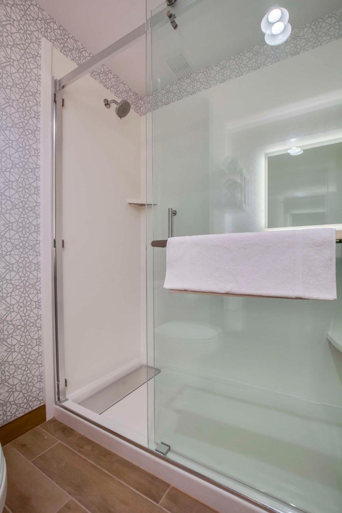 Hampton Inn & Suites By Hilton Louisville East Oxmoor Εξωτερικό φωτογραφία